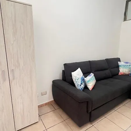 La Casa Di Nonna Santa Милаццо